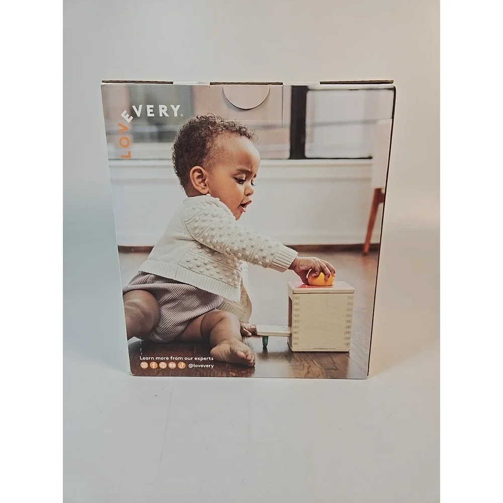 Lovevery Hide & Find Drop Box - Practice Hand-eye Coordination Montessori